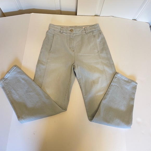 Peserico Slim jeans with maxi dart in bleach washed comfort denim sz 6 - Picture 6 of 16